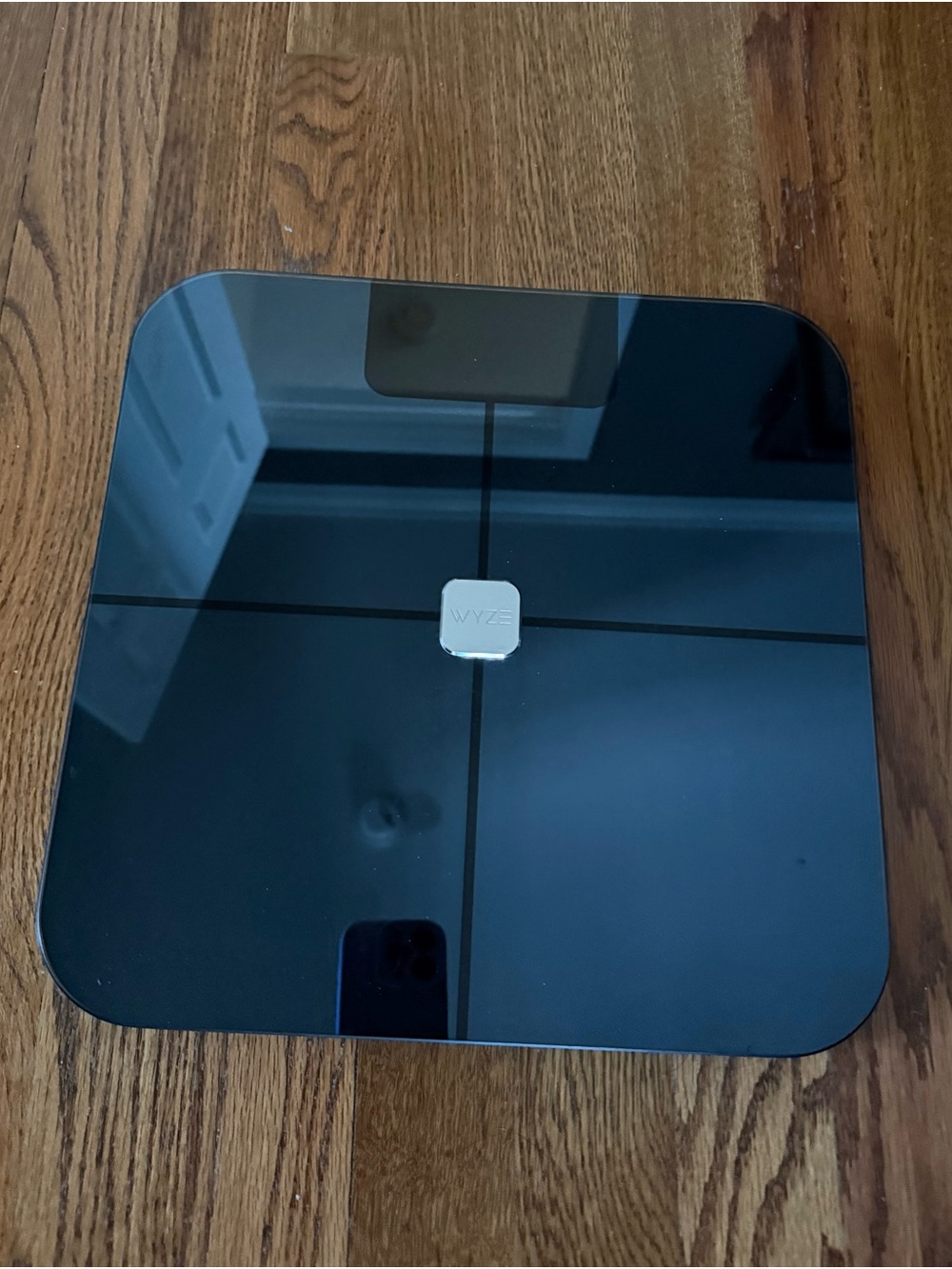Wyze Black Glass Smart Body Scale with Center Emblem